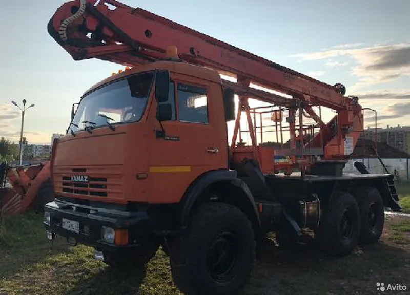Аренда автовышка 22 м вездеход с экипажем