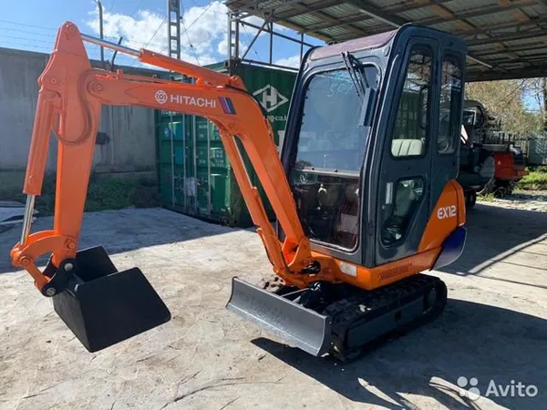 Мини-экскаватор Hitachi EX12