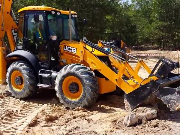 Экс -погрузчик JCB 3CX, Ямобур,Трактор