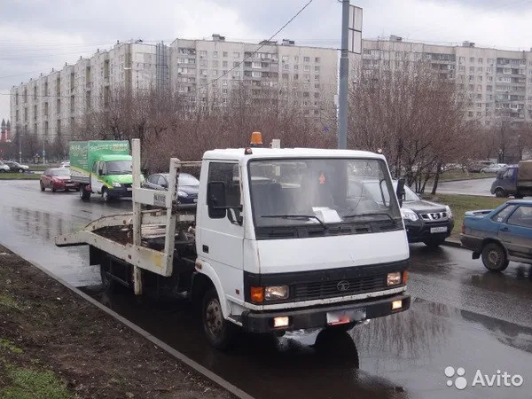 Автовоз TATA 613