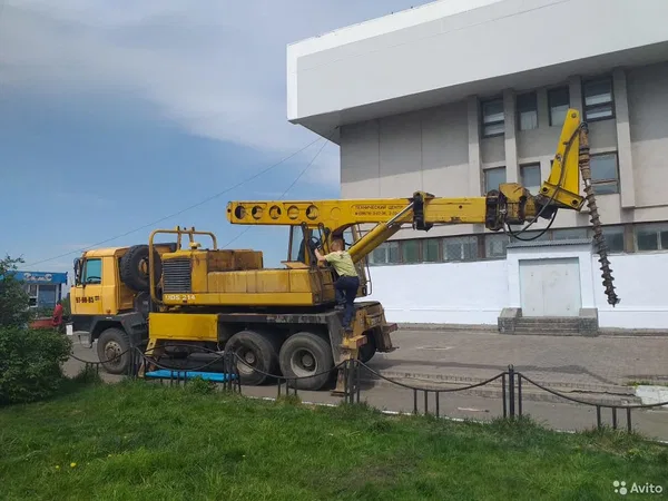 Аренда ямобура.Промышленные объемы