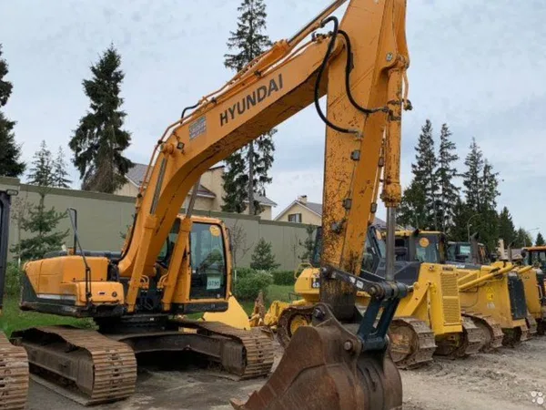 Гусеничный экскаватор болотоход Hyundai R260LC-9S