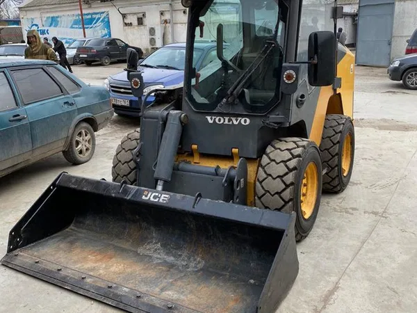 Услуги погрузчика ковшового