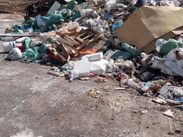 Услуги ломовоза (хапуги). Вывоз мусора. Снос здани