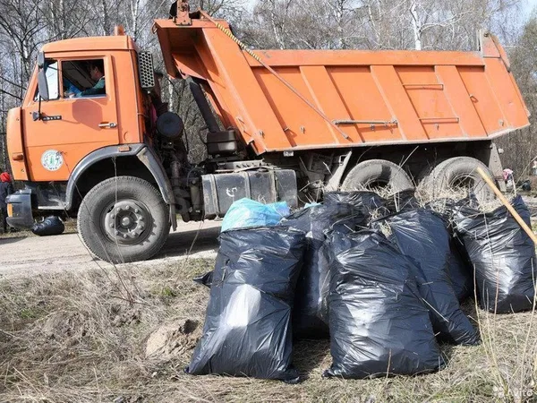 Вывоз мусора\грунта самосвалом