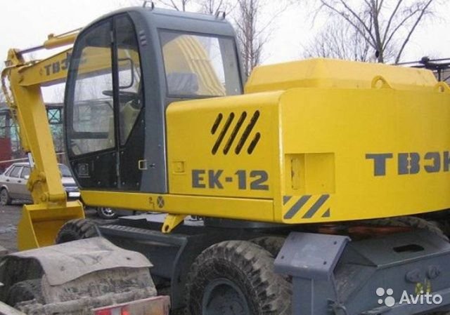 Колесный экскаватор ТВЭКС ЕК-12-40