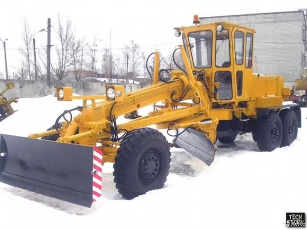 Автогрейдер дорожный дз-180