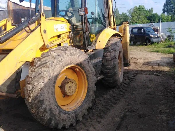 Эксковатора погрущик jcb4cx