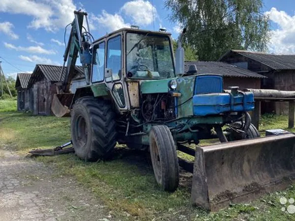 Трактор ЮМЗ 2621