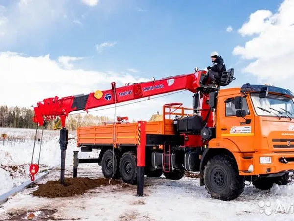 Бурильно-крановая машина Taurus 086 на шасси КамАЗ 43118