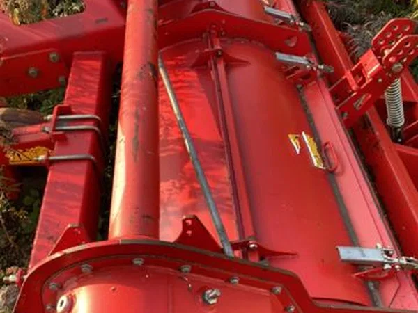 Почвофреза Grimme