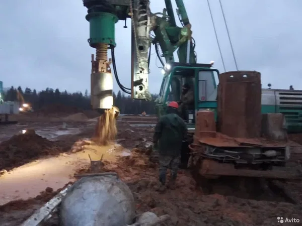 Буровая машина Бурение под фундамент Ямобур бкм