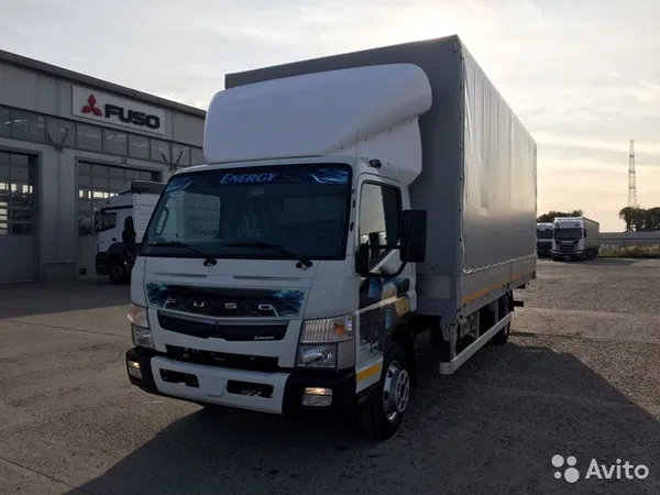 Тентованный автомобиль Mitsubishi Fuso Canter