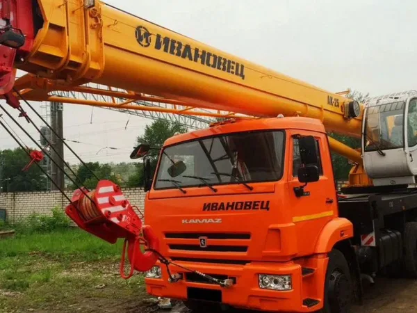 Аренда крана стрела 30,6 м. в Яхрома
