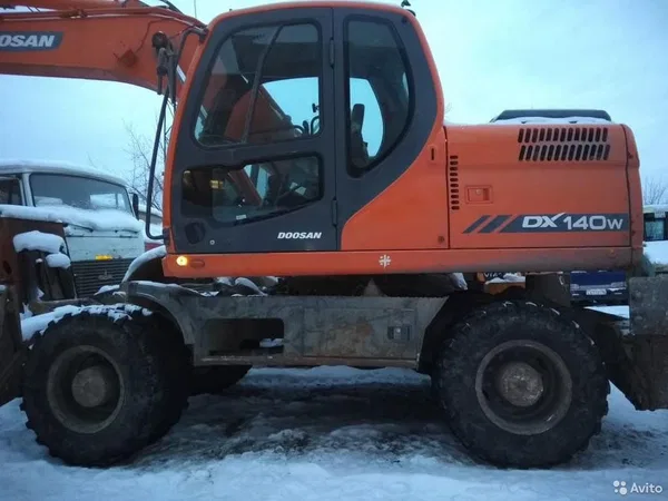 Колесный экскаватор doosan DX140W
