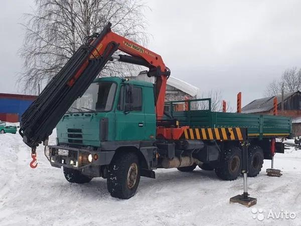 Бортовой грузовик с КМУ Tatra с КМУ Palfinger