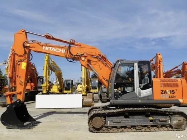 Аренда гусеничного экскаватора Hitachi zx 180
