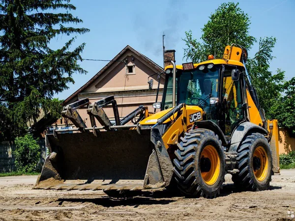 Аренда экскаватора погрузчика jcb