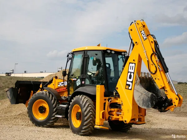 Экскаватор-погрузчик JCB. Гидроклин. Ямобур