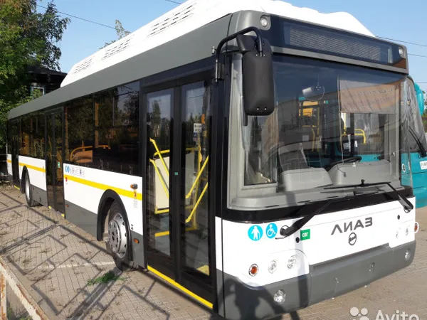 Автобус ЛИАЗ 529267 (низкопольный)
