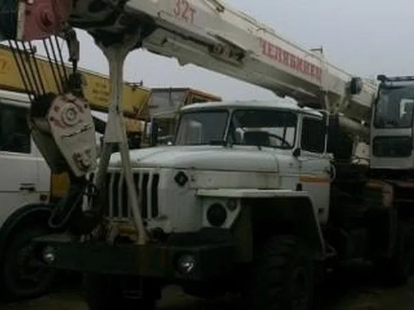 Автокран Челябинец КС-55733 на шасси УРАЛ