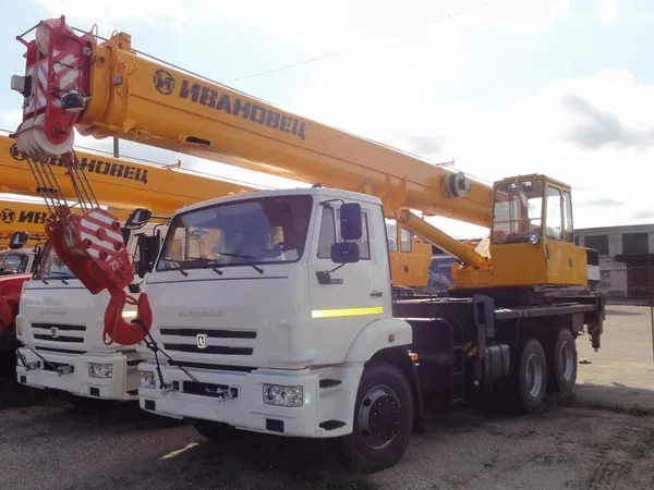 Услуги автокрана 16-25 тонн