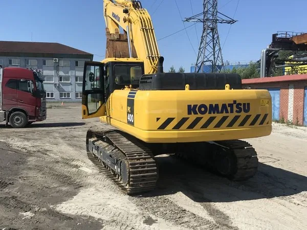 Аренда гусеничного экскаватора Komatsu PC400-8