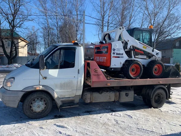 Аренда мини-погрузчика Bobcat (Бобкэт)