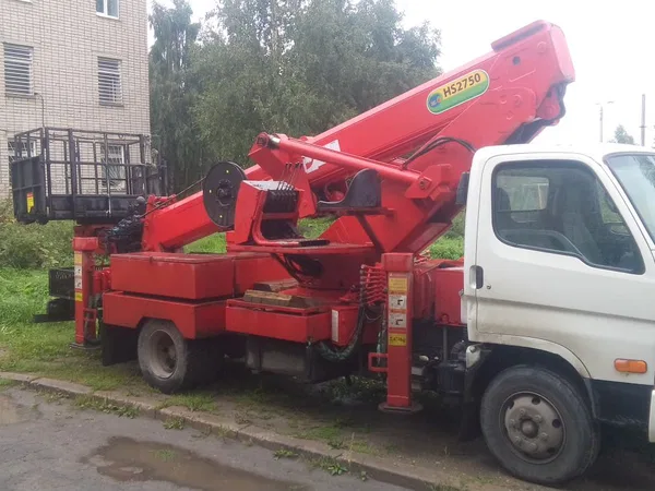 Аренда Услуги автовышки 12.18.22-28-30м