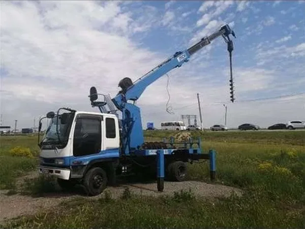 Услуги ямобура, бурение свай