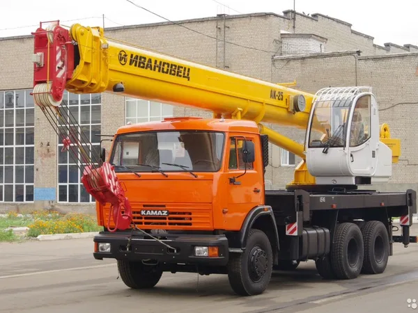 Аренда крана по Спб и Лен обл