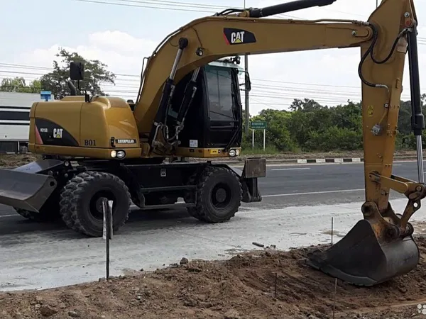 Аренда эксковатора с экипажем, Caterpillar 315d