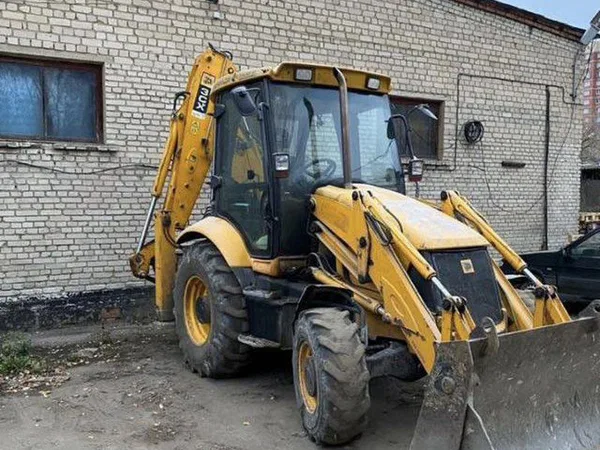Аренда экскаватора погрузчика Jcb