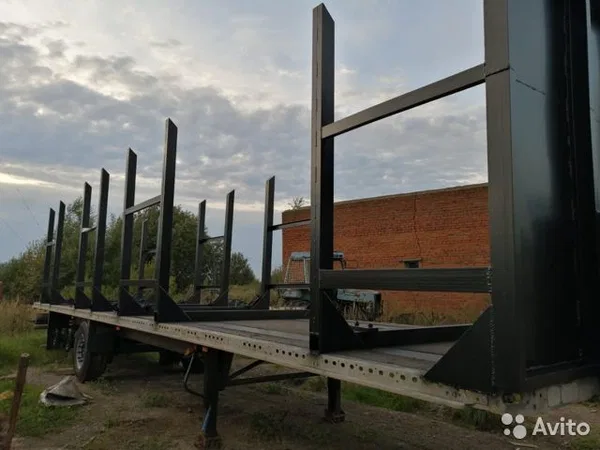 Полуприцеп сортиментовоз (лесовоз)
