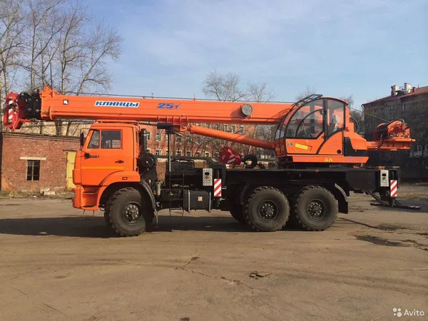 Аренда автокрана 25тн 31м вездеход (услуги)