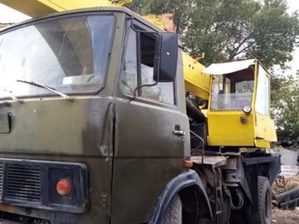Автокран Ивановец КС-3577