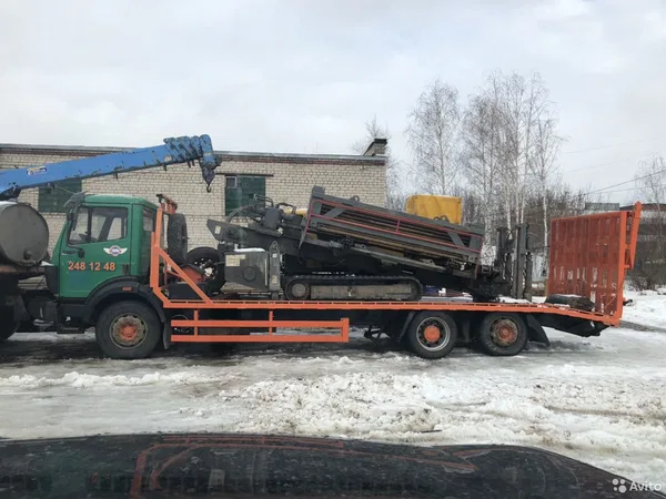 Грузовой эвакуатор, низкорамный трал