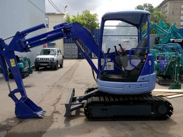 Аренда Услуги: Мини-Экскаватора Komatsu PC25R-8
