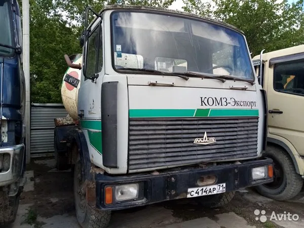Автобетоносмеситель МАЗ