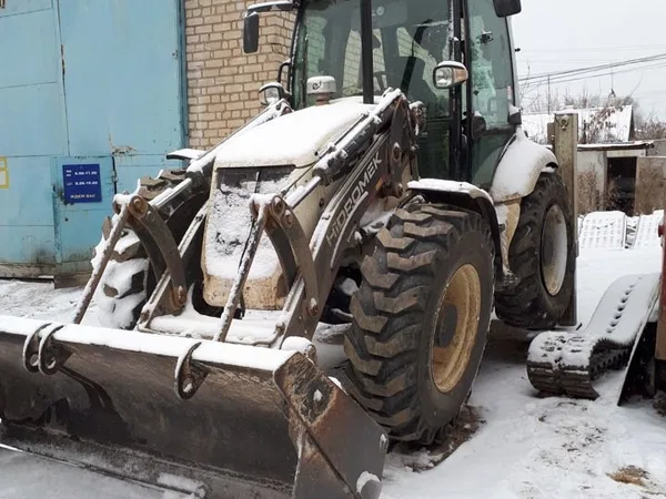 Аренда экскаватора-погрузчика Terex,Hidromek