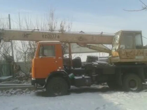 Автокран Ивановец КС-3577-4 на шасси МАЗ