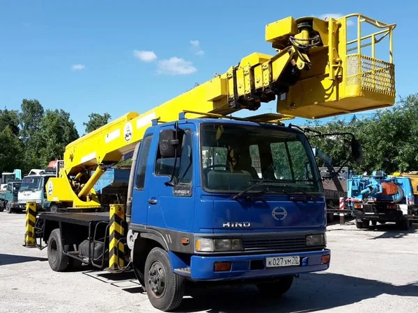 Услуги, аренда, заказ автовышка