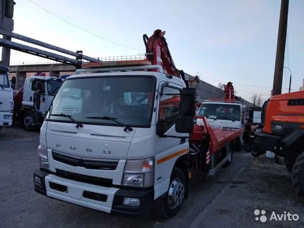 Эвакуатор Mitsubishi Fuso Canter с КМУ