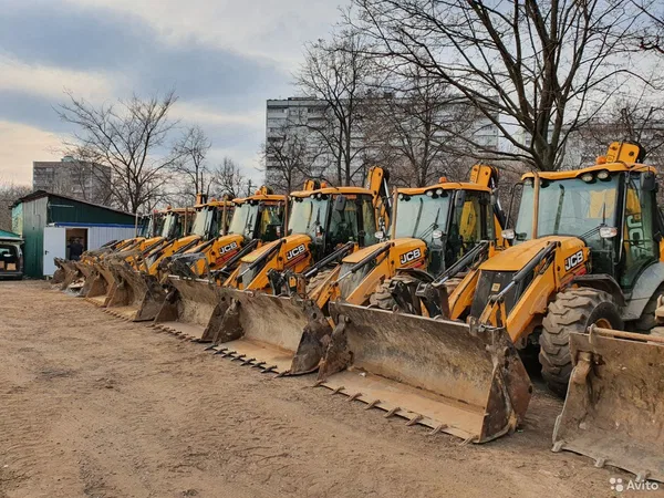 Аренда экскаватора погрузчика JCB 3CX super