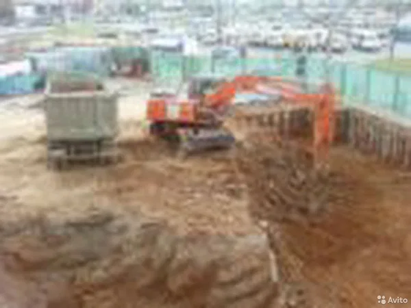 Аренда полноповоротного экскаватора Hitachi 210