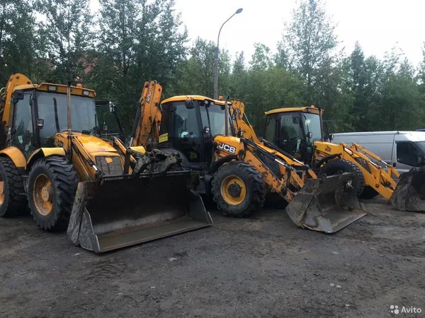 Аренда экскаватора погрузчика JCB гидромолот
