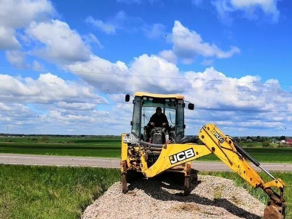 Услуги экскаватора