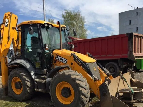 Аренда услуги экскаватора погрузчика jcb