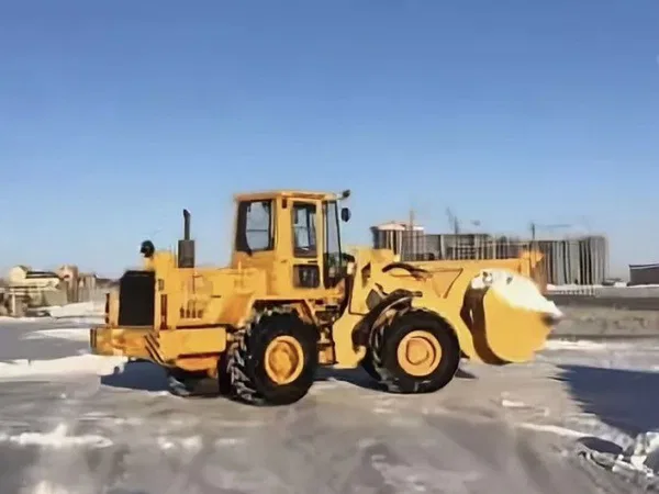 Погрузчик фронтальный, самосвалы аренда