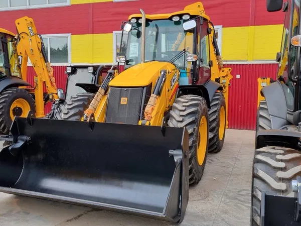 Услуги экскаватора-погрузчика JCB 4CX